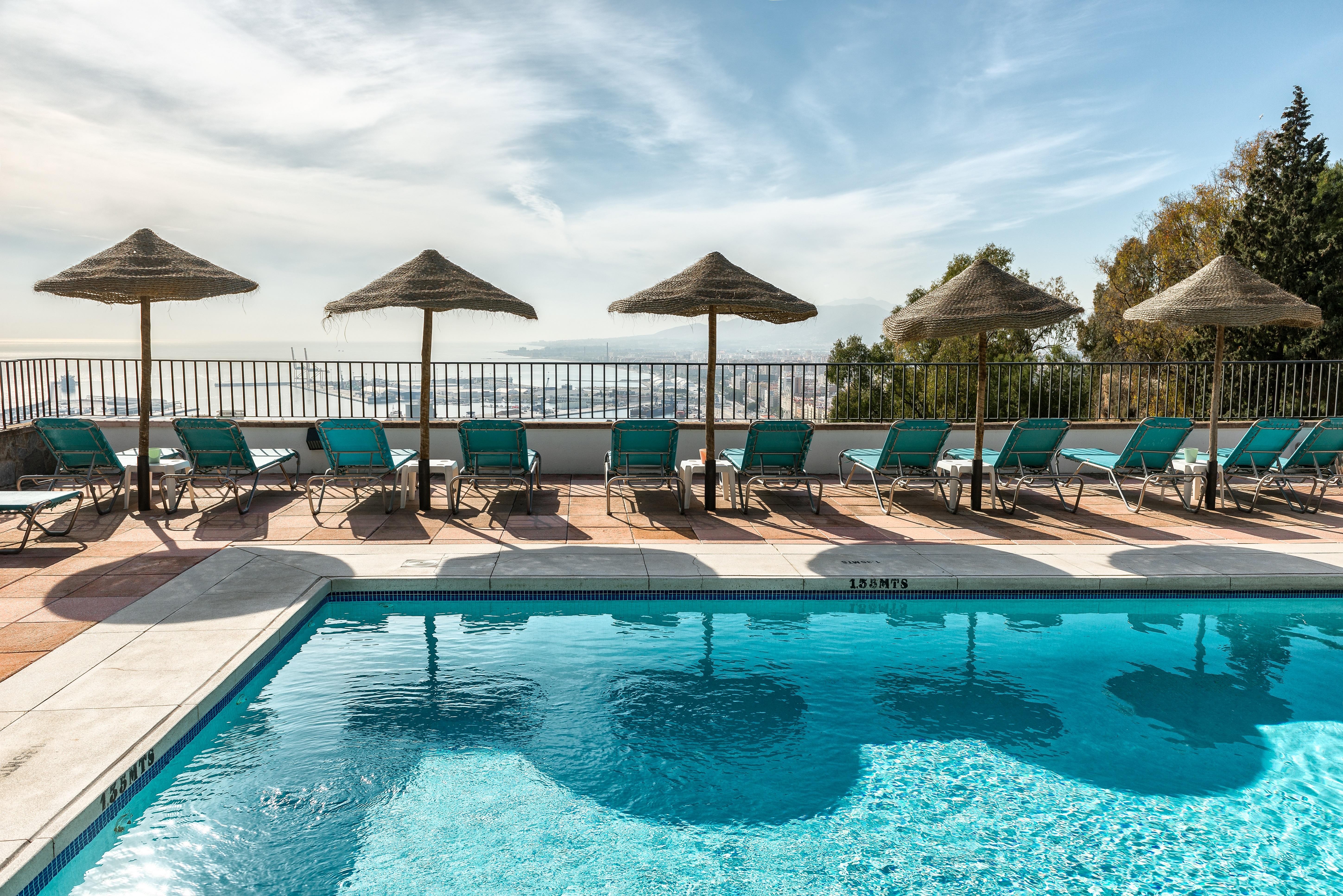 Parador De Malaga Gibralfaro Екстериор снимка