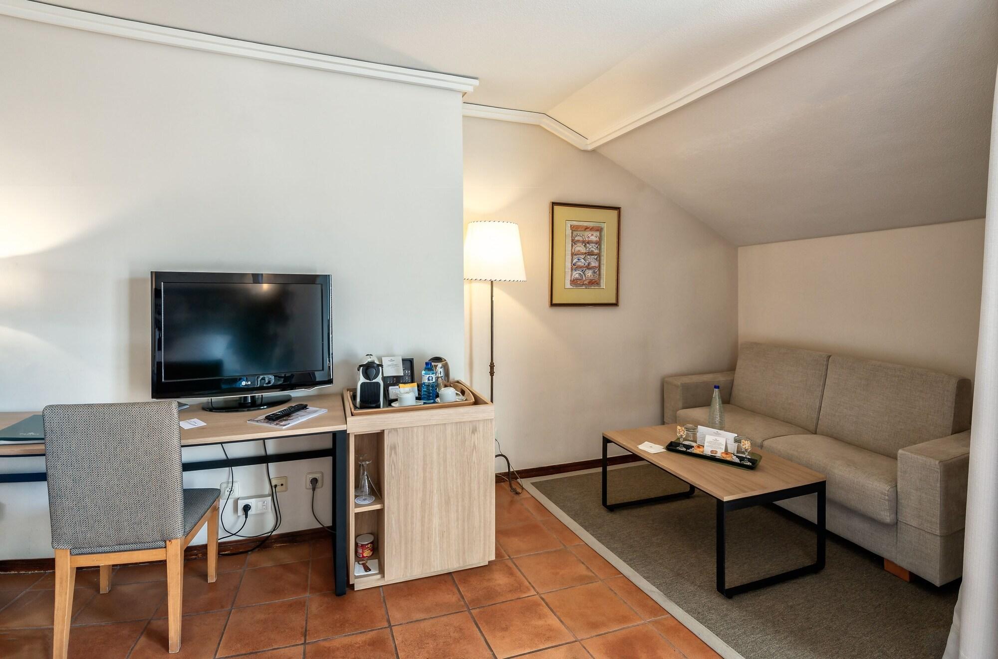Parador De Malaga Gibralfaro Екстериор снимка