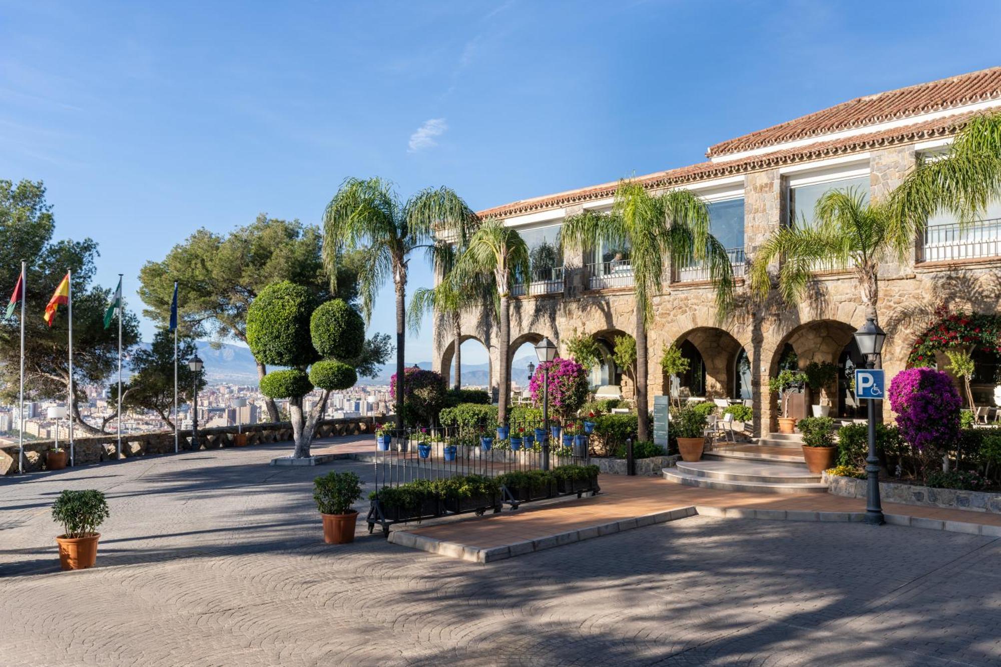 Parador De Malaga Gibralfaro Екстериор снимка